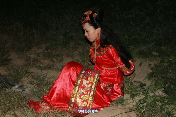 胜景山庄 - 294-绑个新娘子 第 37 张图片