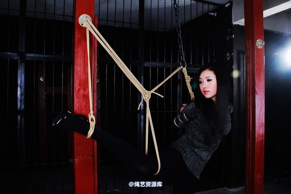 神艺缘 - 215-黑丝五花 第 21 张图片