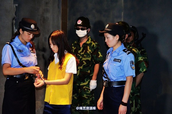 mj影视 - 血的代价－女死囚牢房的悲欢离合2013-08-26 第 76 张图片