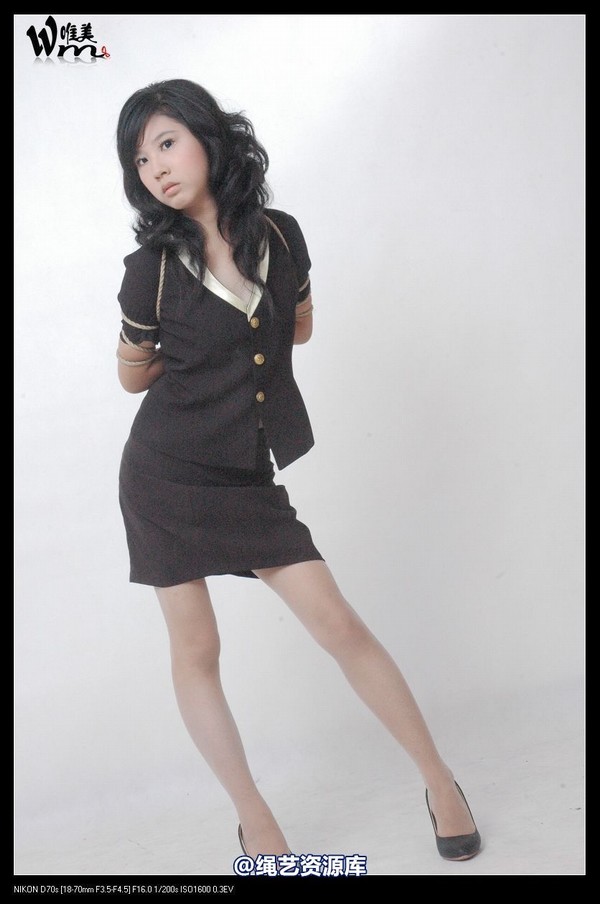 唯美之家 - 雪儿制服 第 10 张图片