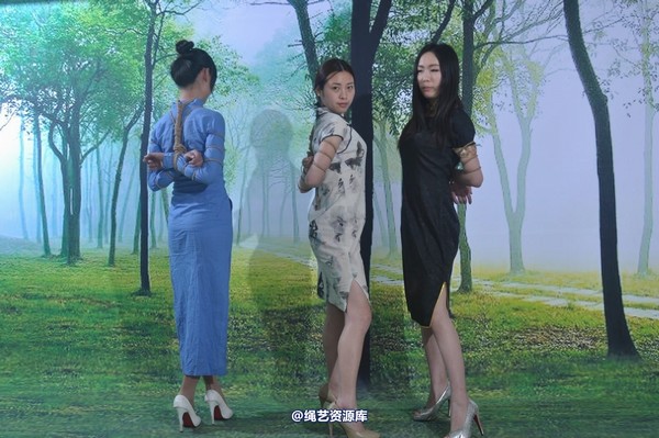 mj影视 - 三大模特争秀1 第 228 张图片