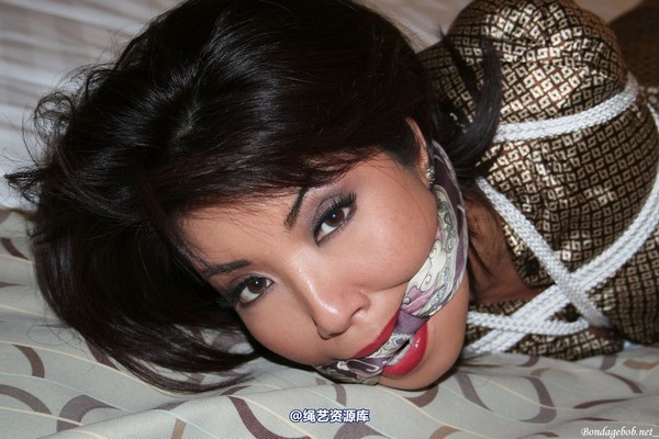 bondagebob - Akira Lane Tight hogtie 第 55 张图片