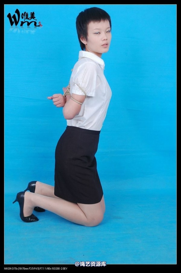 唯美之家 - 09-8-4嫣蓉制服 第 13 张图片