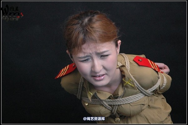 唯美之家 - 08-06-02新疆军装 第 474 张图片