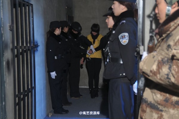 mj影视 - 13年末严打剧照 第 16 张图片