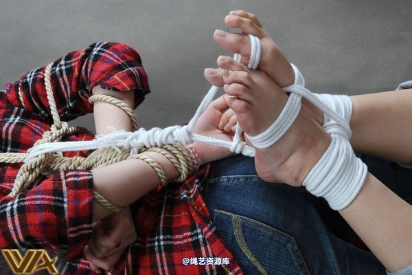 赤足者 - 佳妮2012-2 第 23 张图片