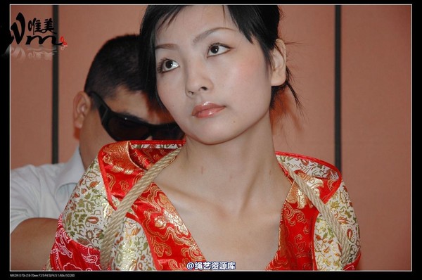 唯美之家 - 08-05-29盈盈汉服-护士装 第 259 张图片