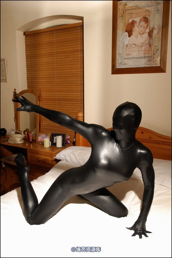simplytied - Zentai tied 第 1 张图片