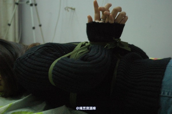 唯美之家 - 晓欣黑毛衣 第 52 张图片