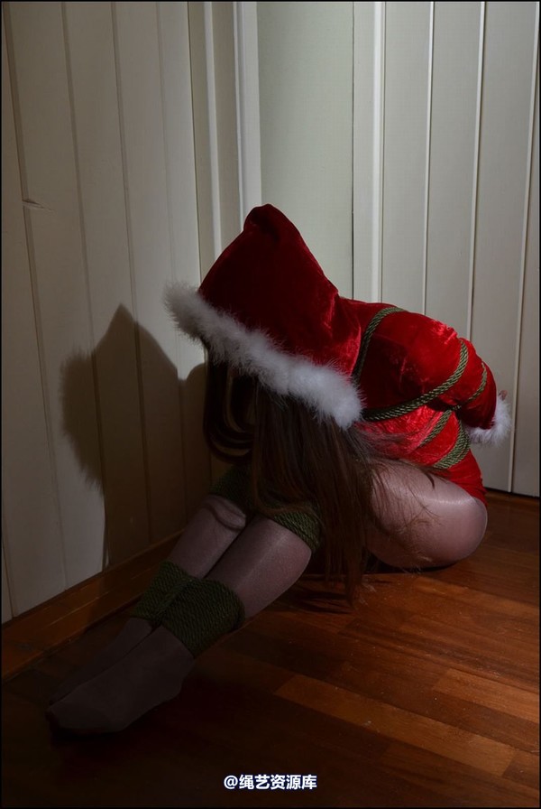 simplytied - Miss Santa 2012 第 33 张图片