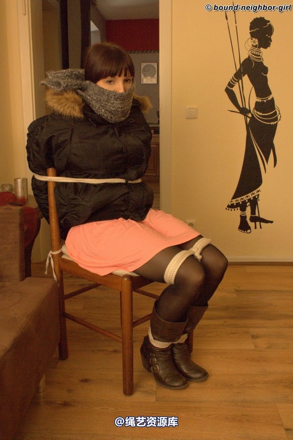 bound-neighbor-girl - Susan again tied at home 1 第 24 张图片