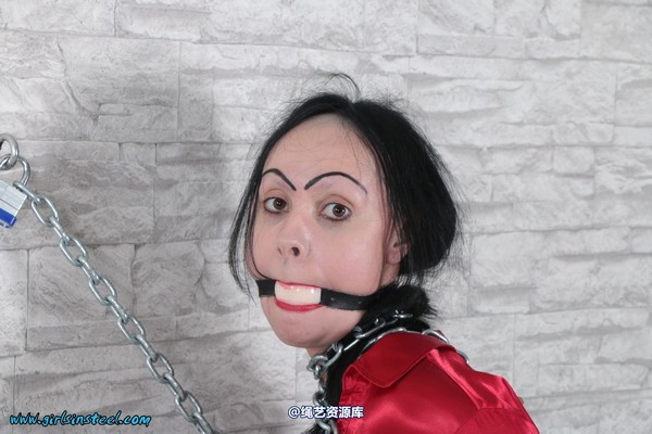 girlsinsteel - Violet extremly chained 第 47 张图片