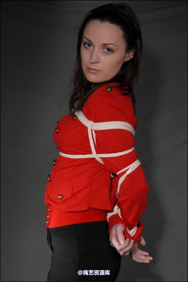 simplytied - Jinx in red jacket two 第 8 张图片