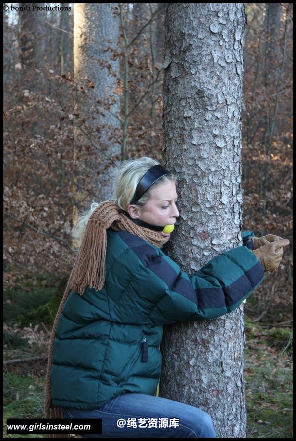 girlsinsteel - In the forest 第 39 张图片