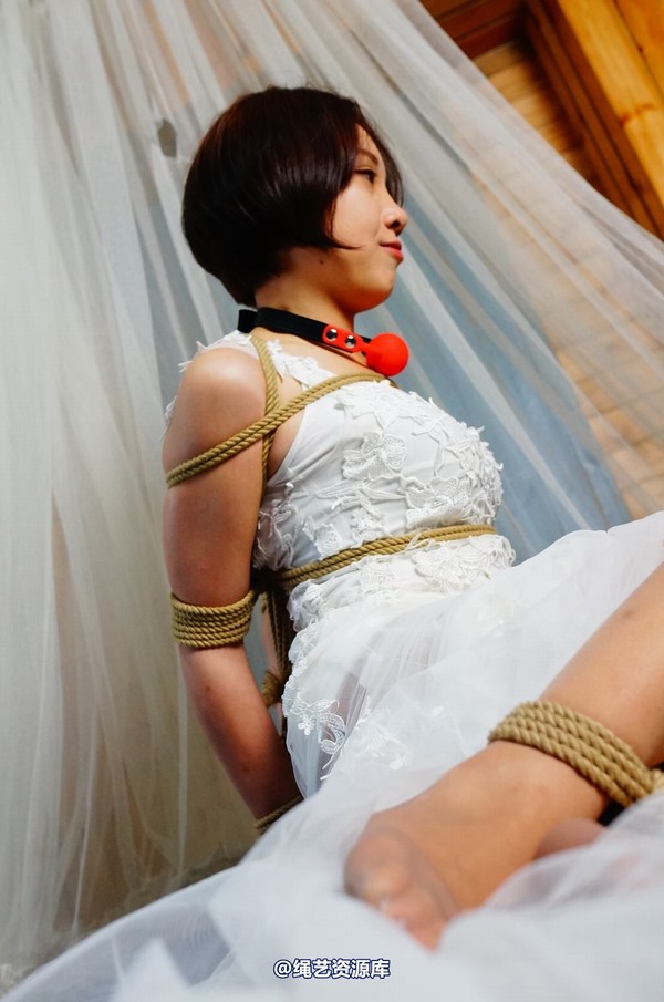 dk13美束馆 - 9.16-小仙儿白婚纱-D130P 第 72 张图片