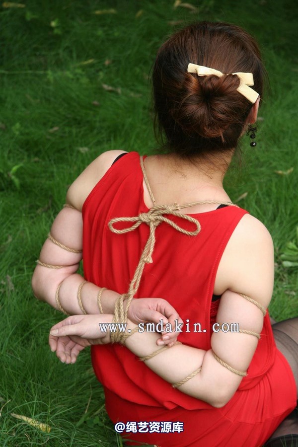 锐度主张 - 2009年第40期捆绑图（2009.8.9）模特：姗姗 月儿 第 61 张图片