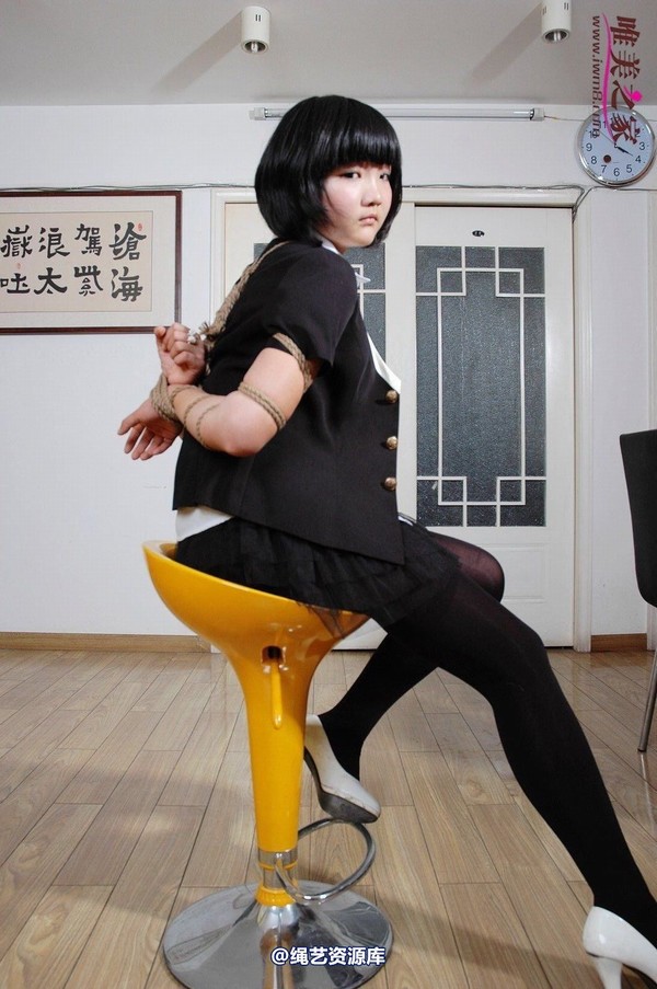唯美之家 - 小娜职业装 第 25 张图片