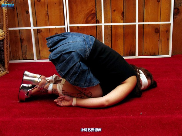 boundhotties - Chrissy 2 第 18 张图片