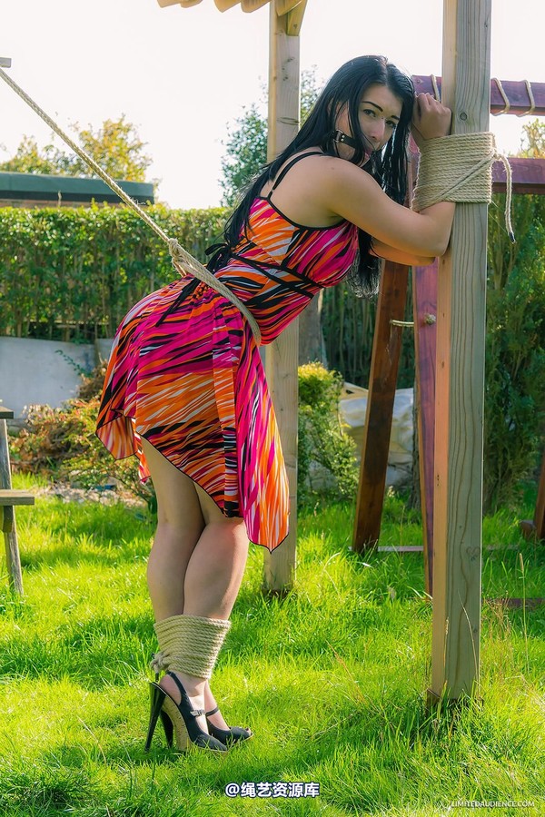 limitedaudience - 2014 stacey von booty tooch 第 5 张图片