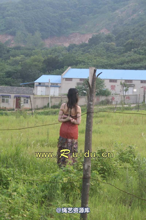 锐度主张 - 20070818第29期 宝宝草地漫舞图片 第 282 张图片