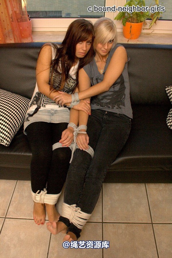 bound-neighbor-girl - Marenka + Vera - Girlfriends part 2 第 49 张图片