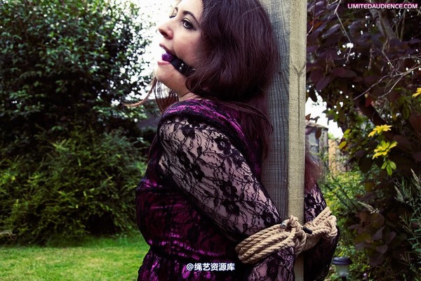 limitedaudience - 2010 catya helpless 2 第 29 张图片