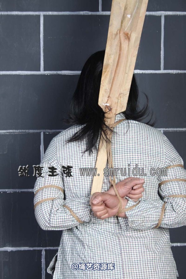 锐度主张 - 监房女犯模特：雨露 第 35 张图片