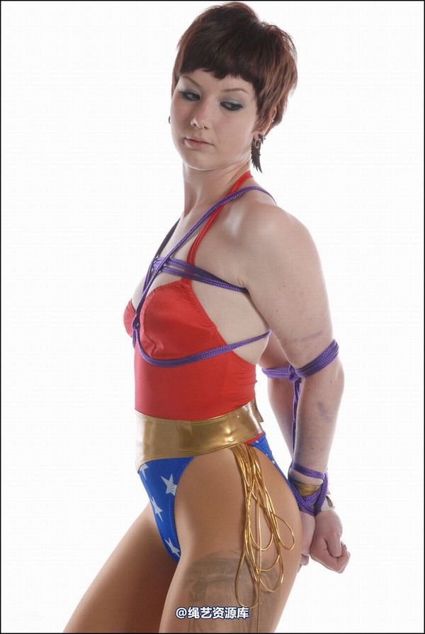 simplytied - Alt Wonder Woman 第 9 张图片