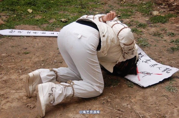 mj影视 - 安娜刑场2013-04-13 第 167 张图片