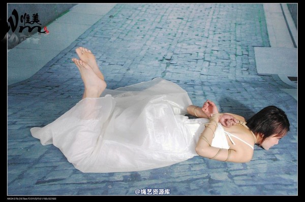 唯美之家 - 2008-08-01晓姿堵嘴 第 88 张图片