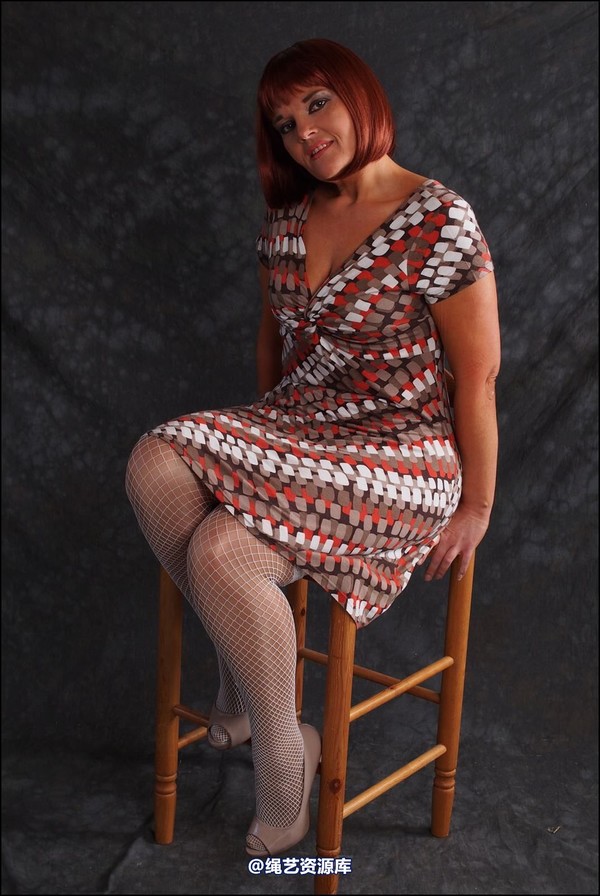 simplytied - Miss Jones chair tied 第 4 张图片