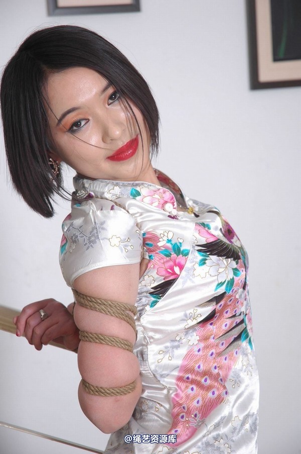 唯美之家 - 新模家欣旗袍装 第 64 张图片