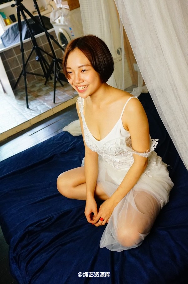 dk13美束馆 - 9.16-小仙儿白婚纱-C130P 第 47 张图片