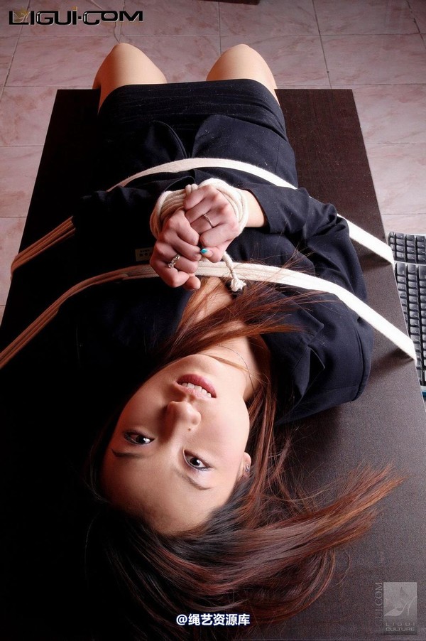 丽柜美束 - 2008-10-19 小惠 第 24 张图片