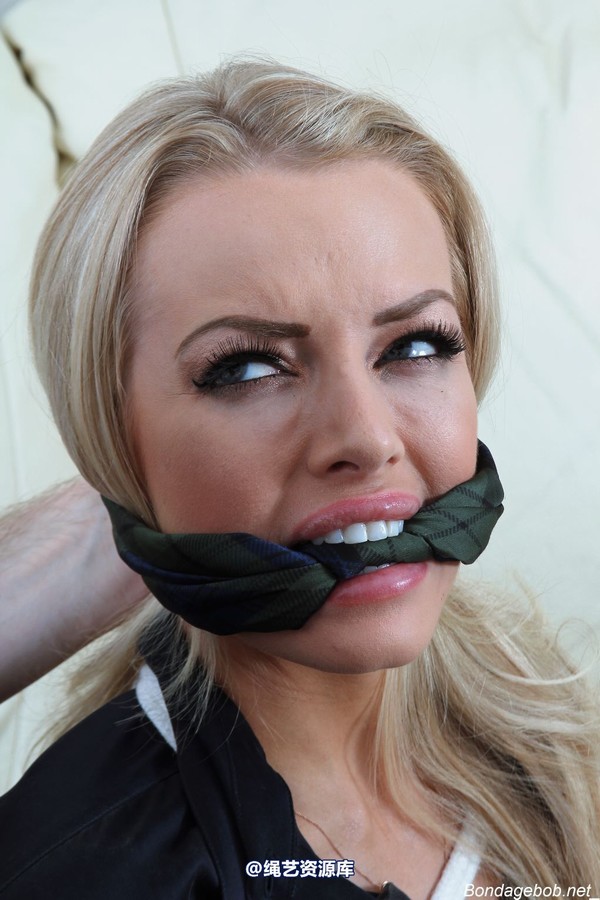 bondagebob - Hannah Claydon Sitting Comfortably! 第 35 张图片