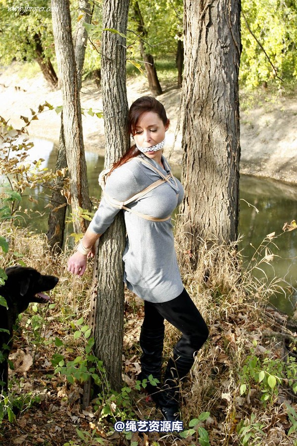 jbroper - Christina Carter 2011-3 第 98 张图片