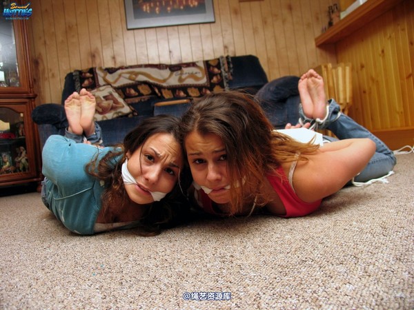 boundhotties - REBECCA & LEAH 3 第 15 张图片