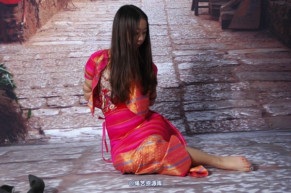 唯美之家 - 小优-民族服 第 142 张图片