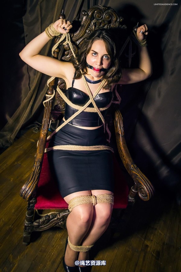 limitedaudience - 2015 freya held for ransom 第 5 张图片