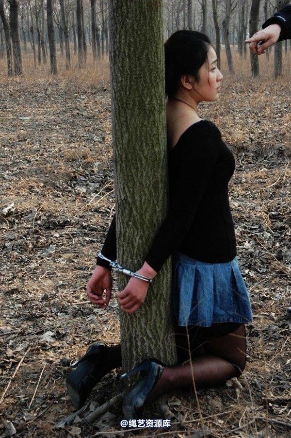 mj影视 - 2013-3-4陈沫踏青 黑丝美女最终的不归路 第 313 张图片