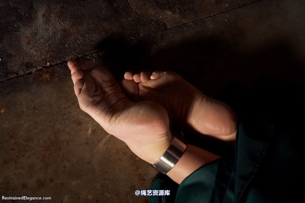 restrainedelegance - Bondage Beauty Contest 第 19 张图片