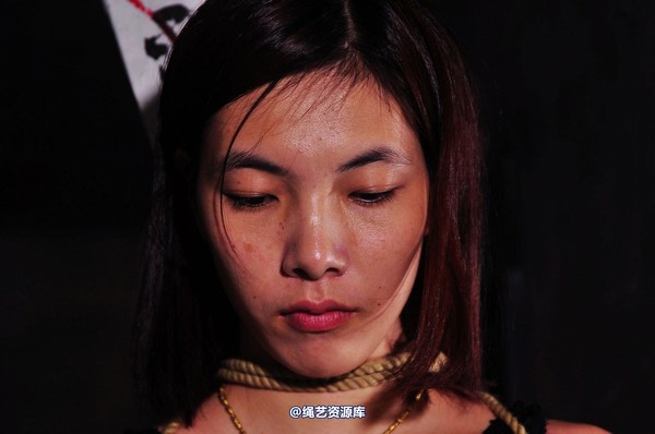 mj影视 - 影林樵夫“红颜车模”套图―绑好了交付执行 第 97 张图片