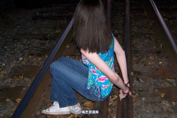 cuffedoutdoors - cod191 第 99 张图片