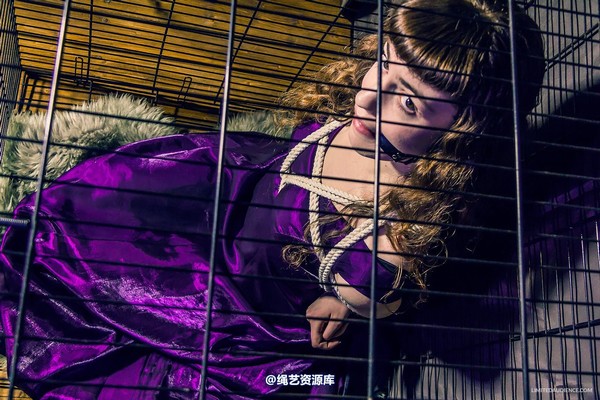 limitedaudience - 2014 fay inside the cage 2 第 14 张图片