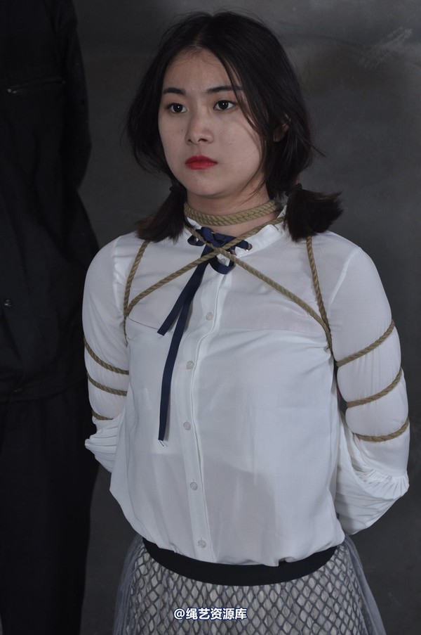 mj影视 - 淑女被抓 第 302 张图片