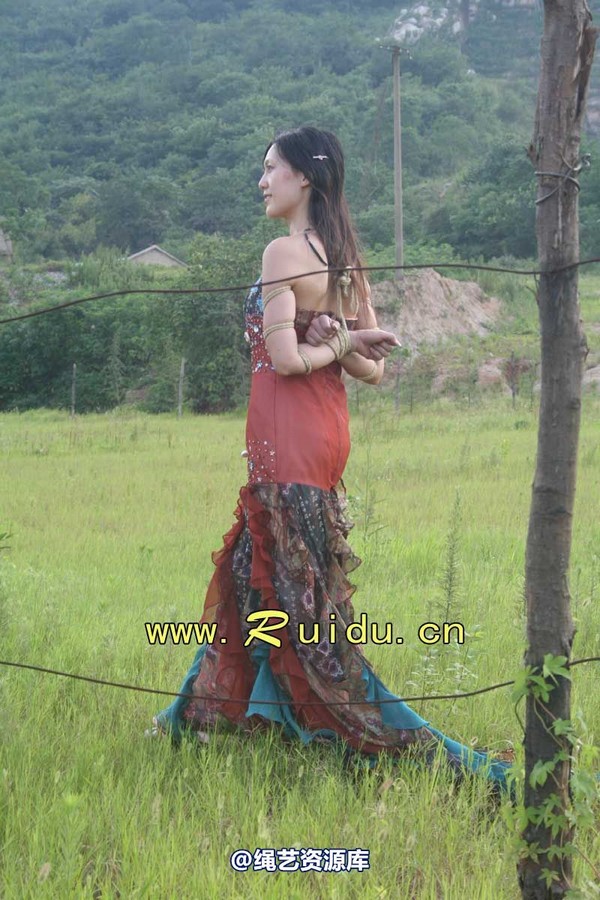锐度主张 - 20070818第29期 宝宝草地漫舞图片 第 266 张图片
