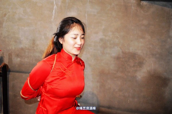 mj影视 - 血的代价梦境古大堂 女囚众生相2013-08-26 第 186 张图片