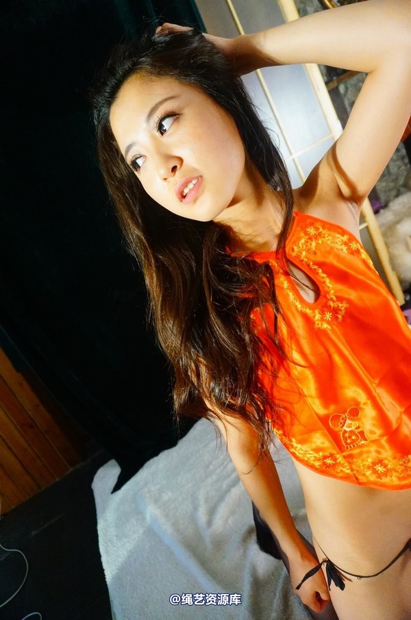 dk13美束馆 - 5.29-欢欢红肚兜b-120P 第 64 张图片