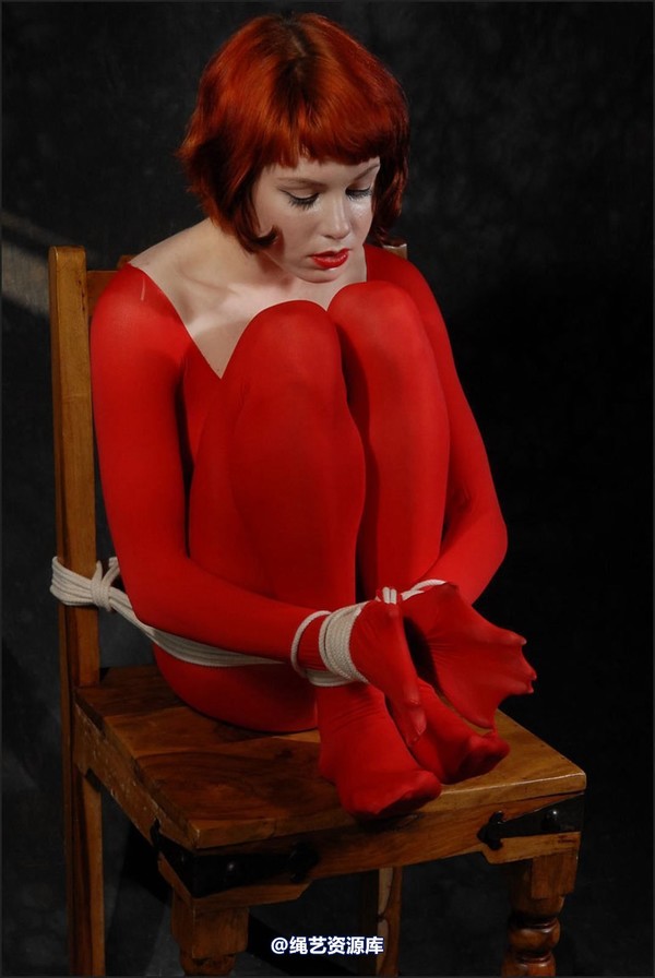 simplytied - Fawnya red encasement 第 23 张图片