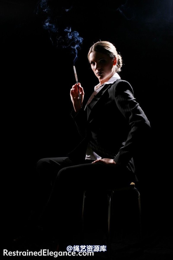 restrainedelegance - Femme Fatale 第 20 张图片